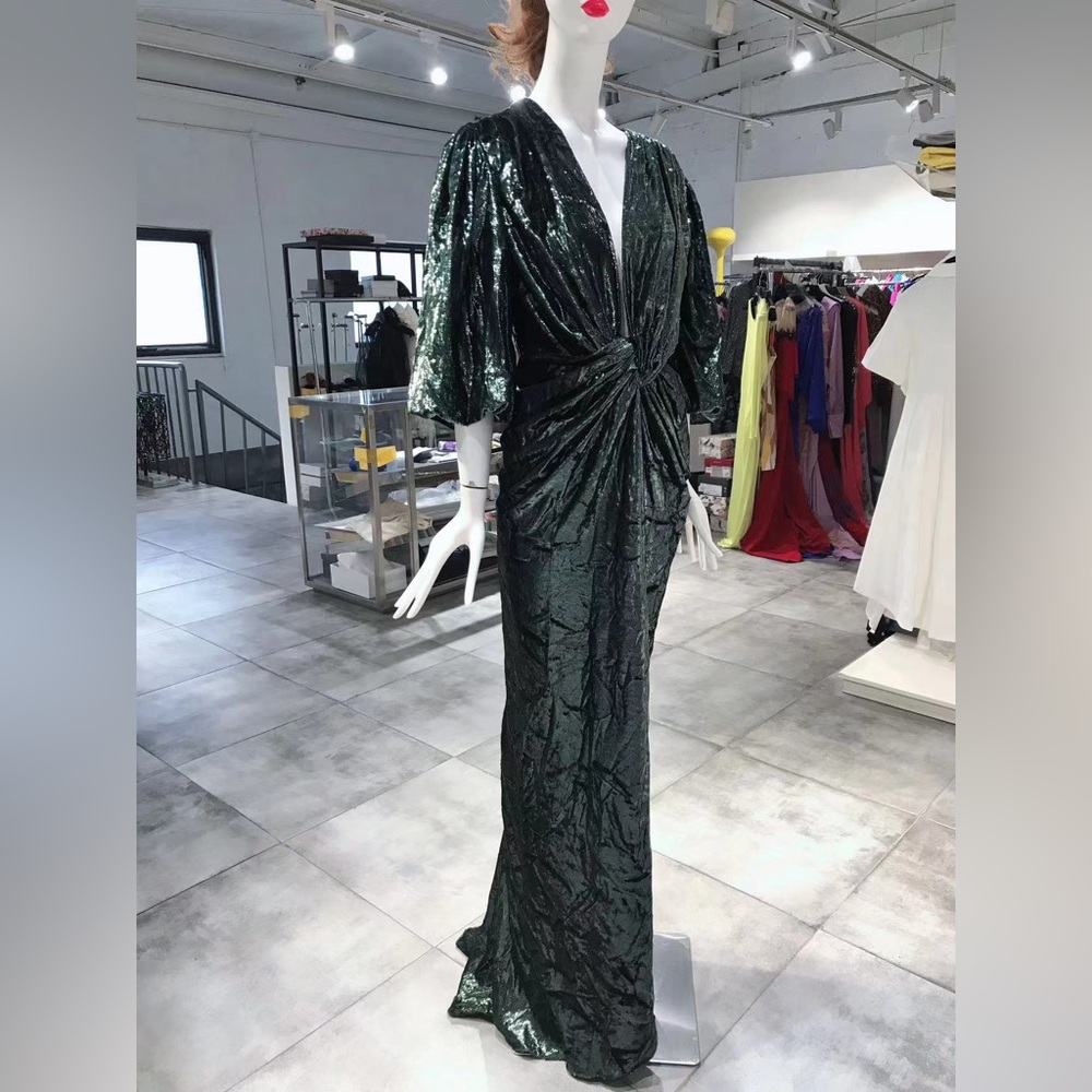 US 8 COSTARELLOS Gathered metallic plissé gown NWT